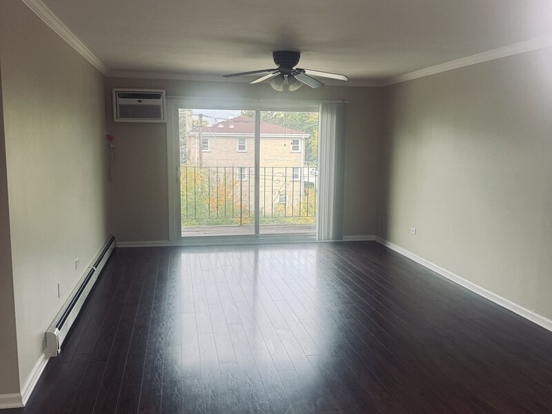 8970 N Parkside Avenue Des Plaines IL 60016