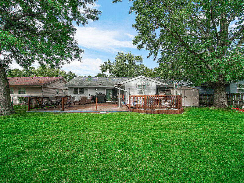 741 Surrey Drive Streamwood IL 60107