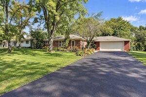 Photo of 1 Euclid Avenue Oakbrook Terrace IL 60181