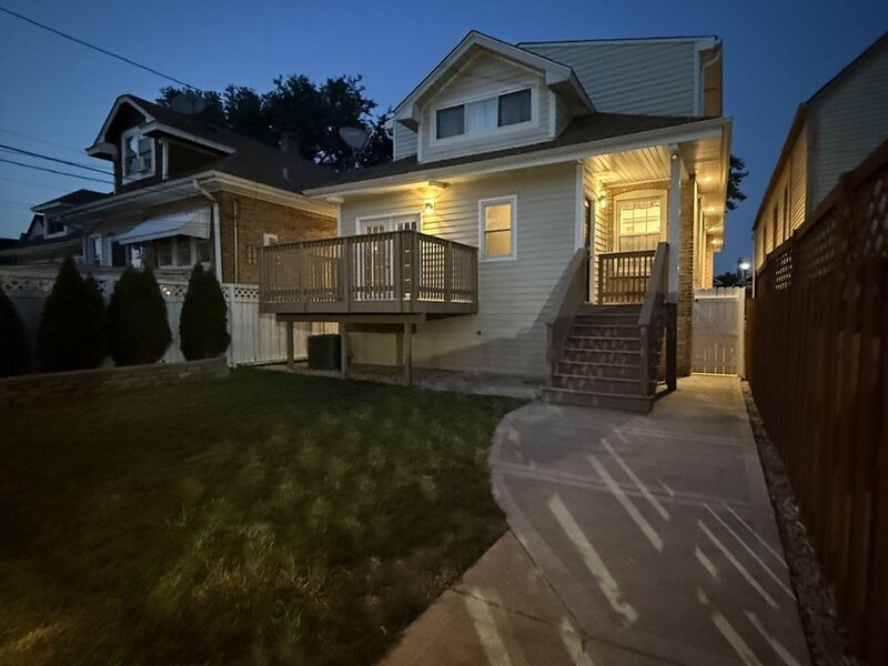 1322 Euclid Avenue Berwyn IL 60402