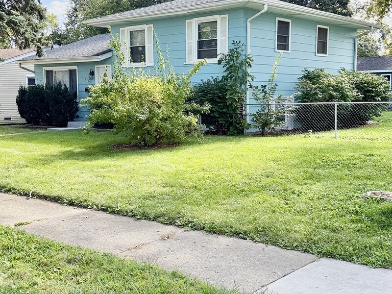 1777 Linden Avenue Hanover Park IL 60133