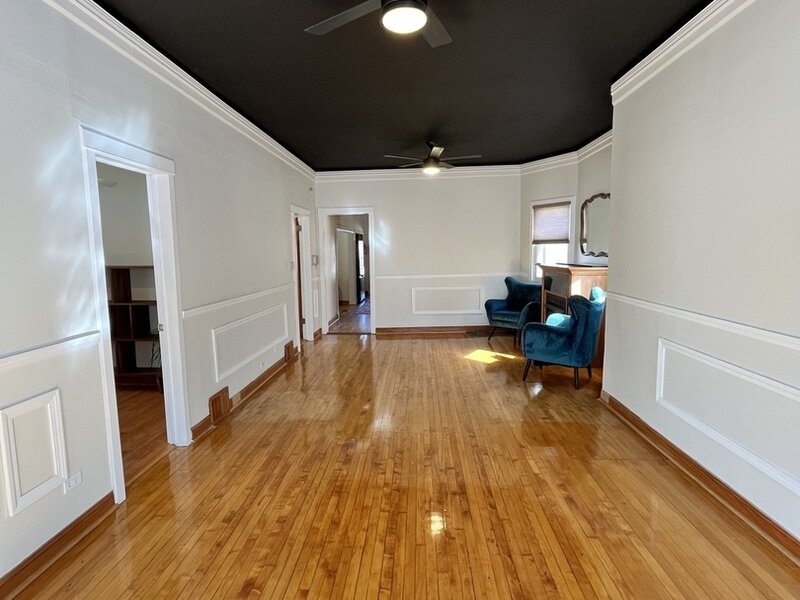2123 N Karlov Avenue Chicago IL 60639