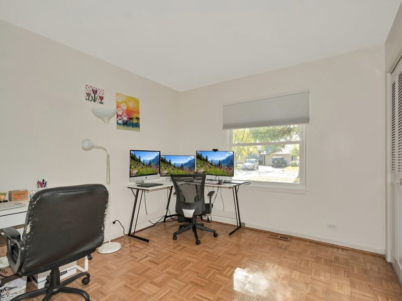 1317 Cumberland Circle Elk Grove Village IL 60007