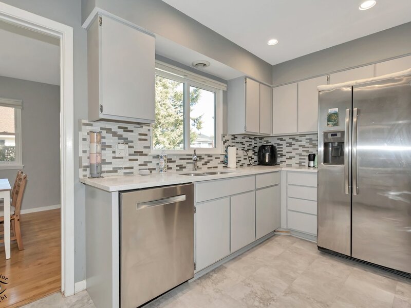 1317 Cumberland Circle Elk Grove Village IL 60007