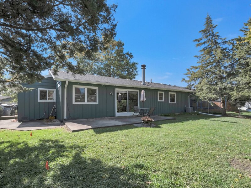 1317 Cumberland Circle Elk Grove Village IL 60007