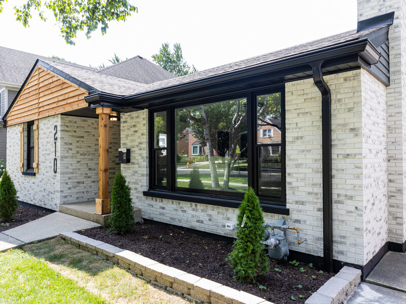 210 S Wa Pella Avenue Mount Prospect IL 60056