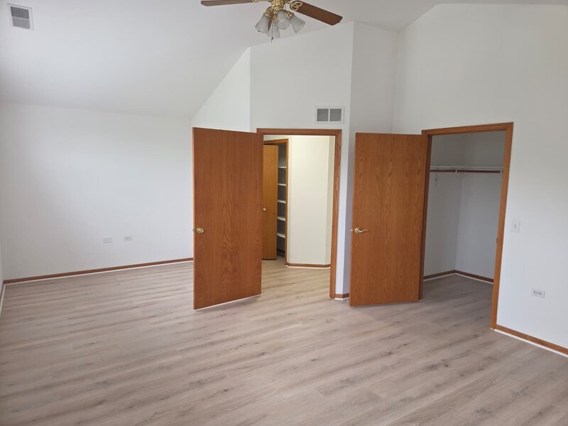6506 Pine Trail Lane Tinley Park IL 60477