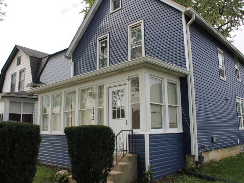 112 Washington Park Waukegan IL 60085