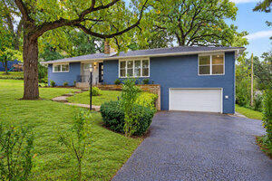 Photo of 355 Hiawatha Drive Lake In The Hills IL 60156