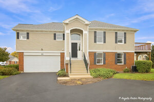 Photo of 613 Legend Lane Mchenry IL 60050 Unit 20-4