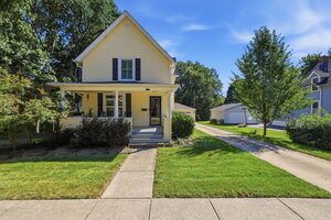 Photo of 222 N 5th Street St. Charles IL 60174