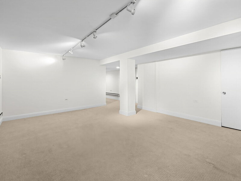 5443 S Cornell Avenue Chicago IL 60615