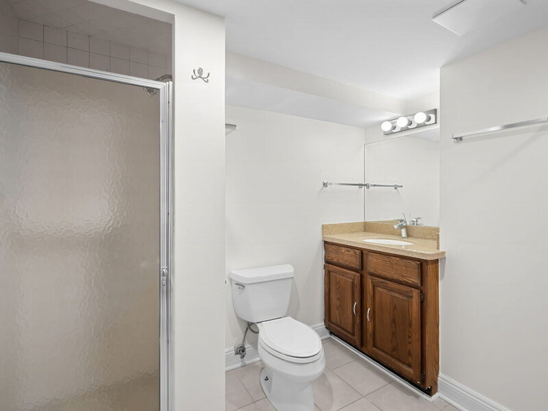 5443 S Cornell Avenue Chicago IL 60615