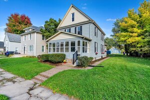 Photo of 1321 39th Street Rock Island IL 61201