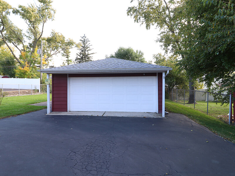 15 8th Street Downers Grove IL 60515
