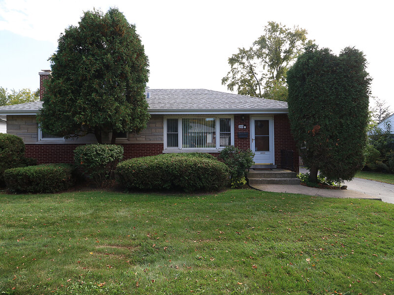 15 8th Street Downers Grove IL 60515