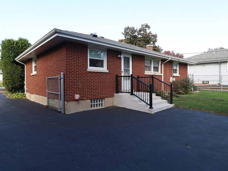 15 8th Street Downers Grove IL 60515