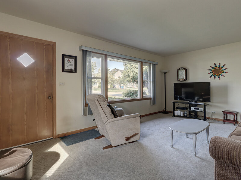 15 8th Street Downers Grove IL 60515