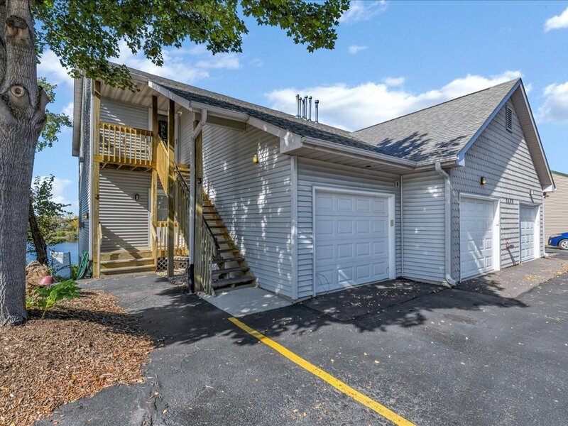 7280 N Alpine Road Loves Park IL 61111