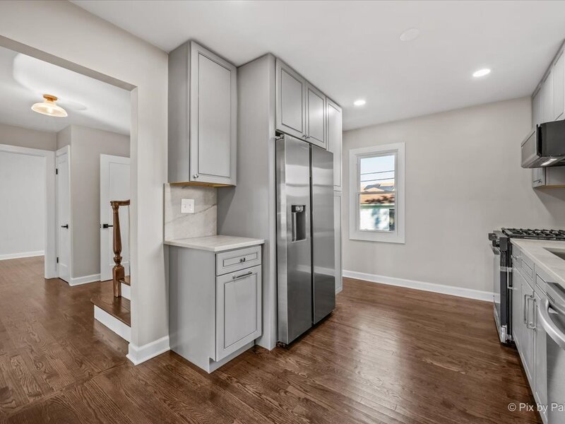 7232 W Oakton Street Niles IL 60714