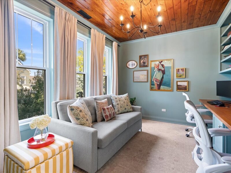3141 N Saint Louis Avenue Chicago IL 60618