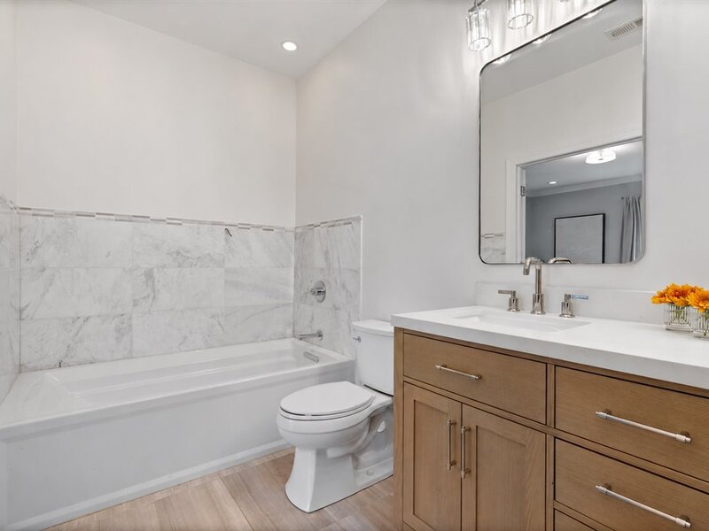 3141 N Saint Louis Avenue Chicago IL 60618