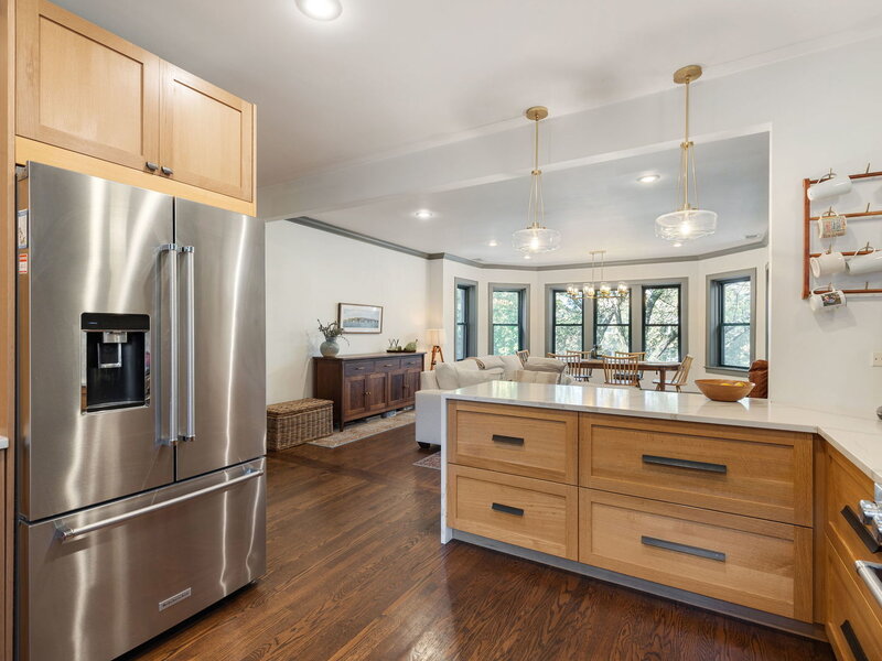 5055 N Winchester Avenue Chicago IL 60640