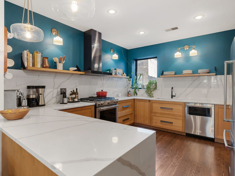 5055 N Winchester Avenue Chicago IL 60640