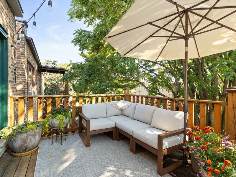 5055 N Winchester Avenue Chicago IL 60640