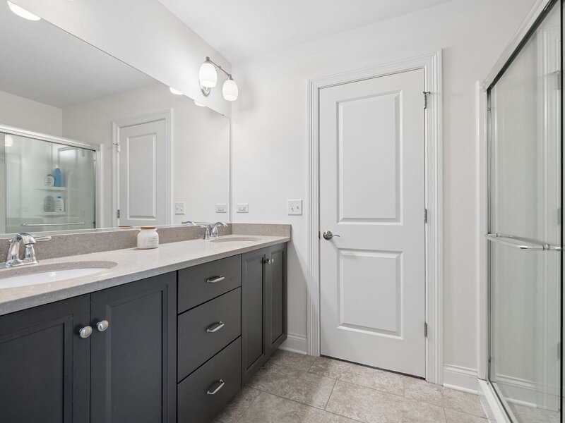 1907 S Main Street Lombard IL 60148
