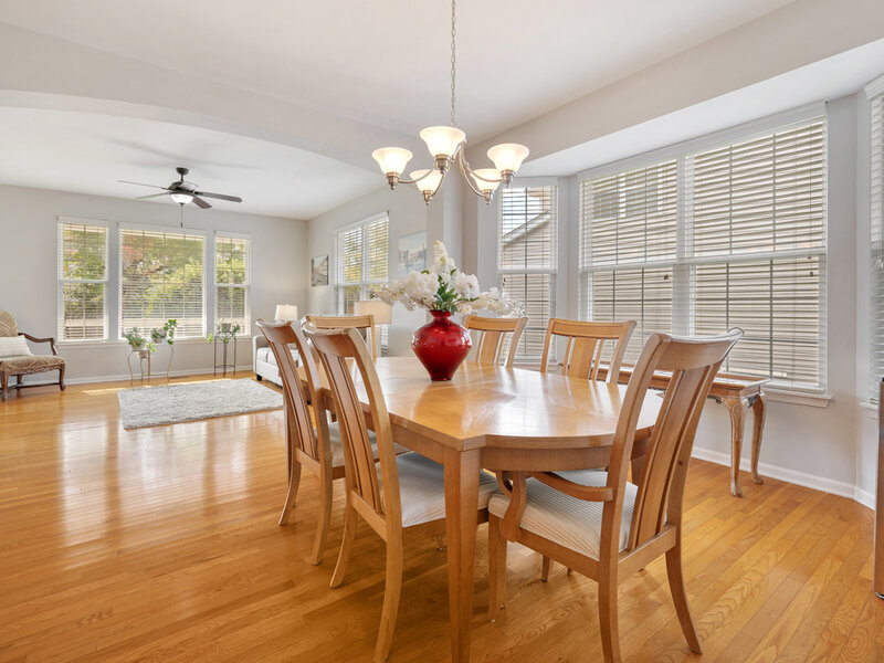 909 Clover Ridge Lane Itasca IL 60143