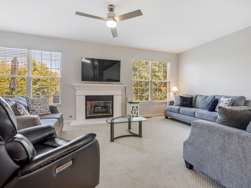 909 Clover Ridge Lane Itasca IL 60143