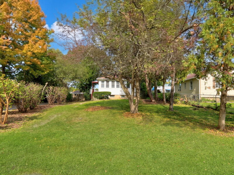 26110 W Lakeview Avenue Ingleside IL 60041