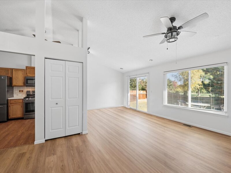 516 Lyon Drive Buffalo Grove IL 60089