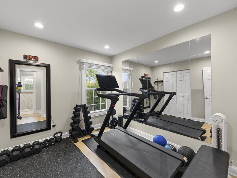 1901 Clydesdale Drive Wheaton IL 60189