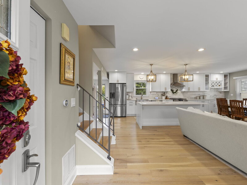 1901 Clydesdale Drive Wheaton IL 60189