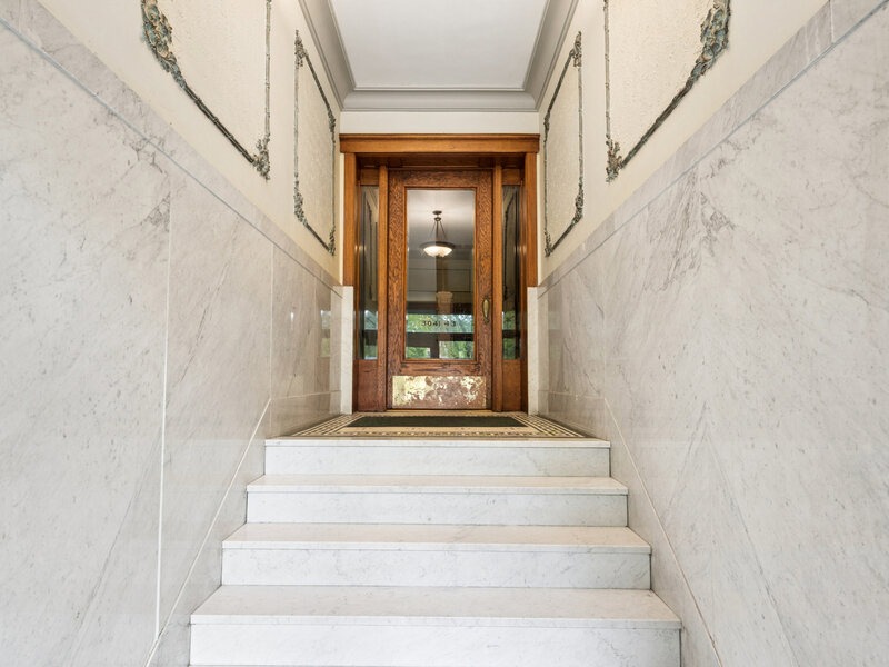 3043 W Logan Boulevard Chicago IL 60647
