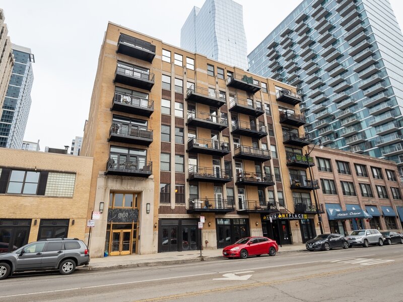 1307 S Wabash Avenue Chicago IL 60605