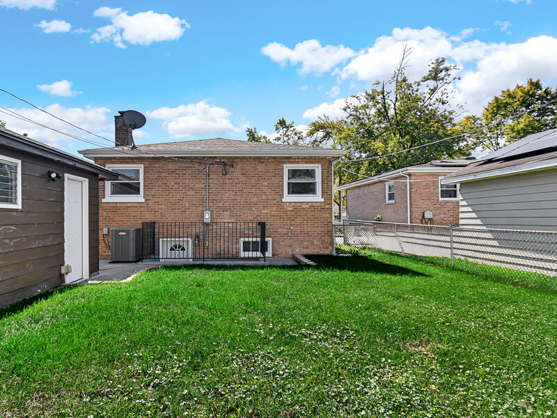 265 Chestnut Avenue South Chicago Heights IL 60411