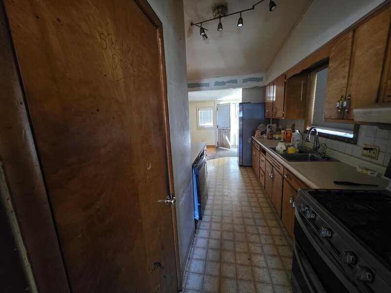 329 S 12th Street St. Charles IL 60174