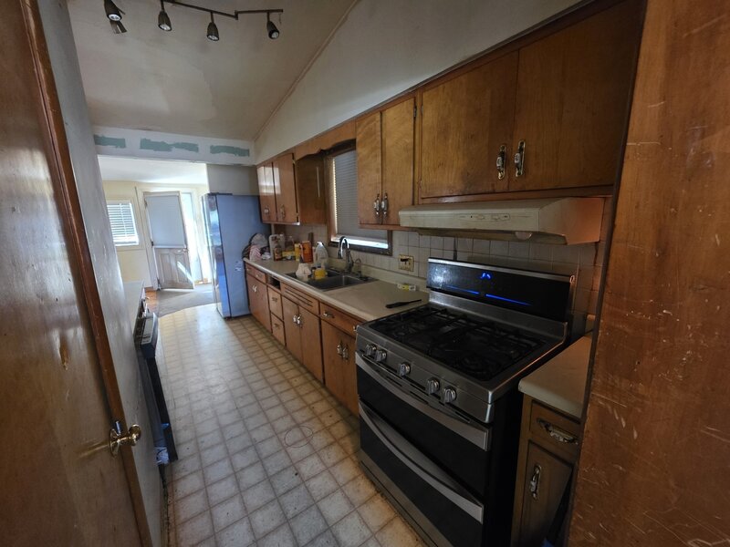 329 S 12th Street St. Charles IL 60174