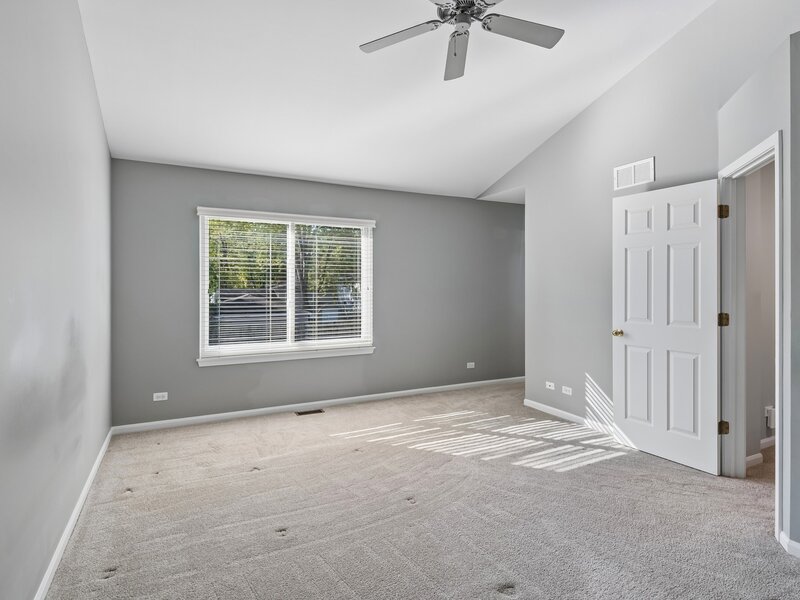290 Rock Hall Court Grayslake IL 60030