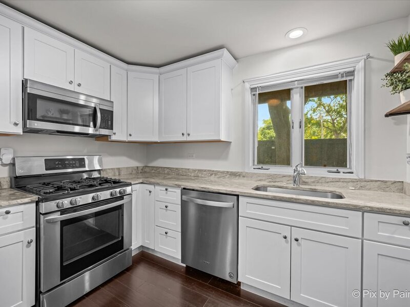 520 E Main Street Barrington IL 60010