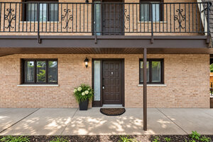 Photo of 520 E Main Street Barrington IL 60010 Unit 1C