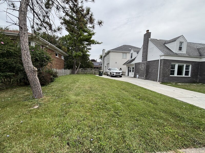 7001 N Cicero Avenue Lincolnwood IL 60712