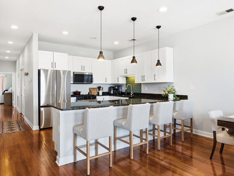 523 N Racine Avenue Chicago IL 60642