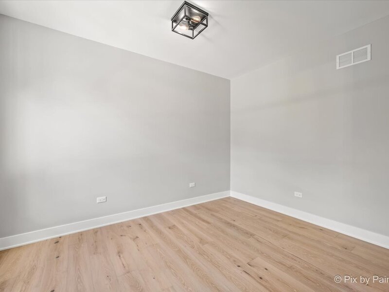 1211 Noble Drive Port Barrington IL 60010