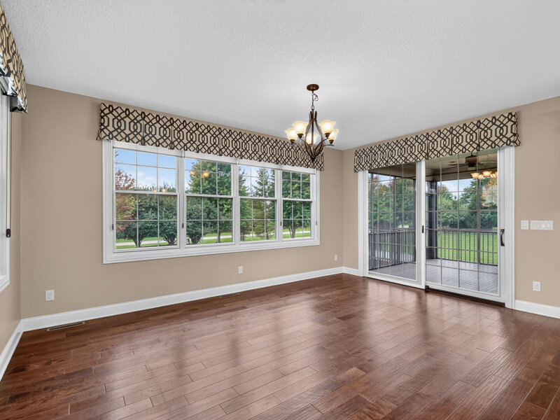 3934 Grayhawk Court Bettendorf IA 52722