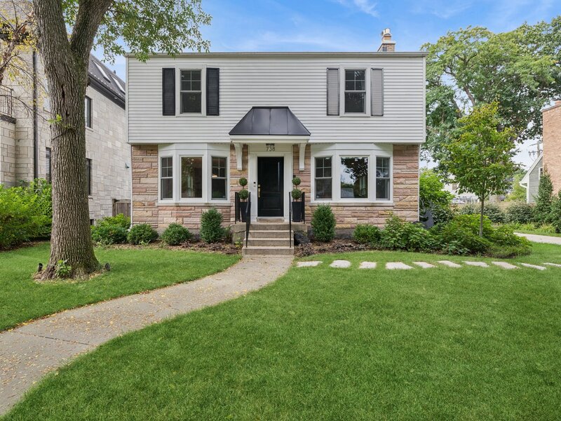 738 S Home Avenue Park Ridge IL 60068