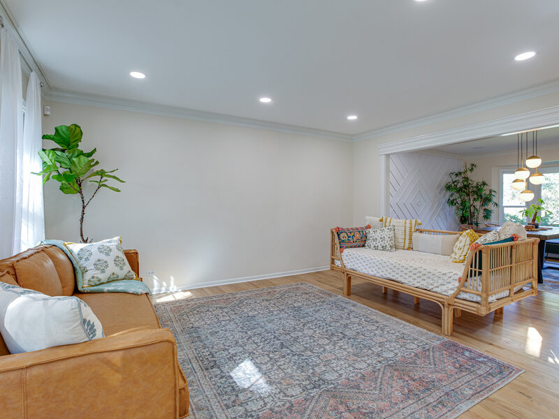 587 Partridge Drive West Chicago IL 60185